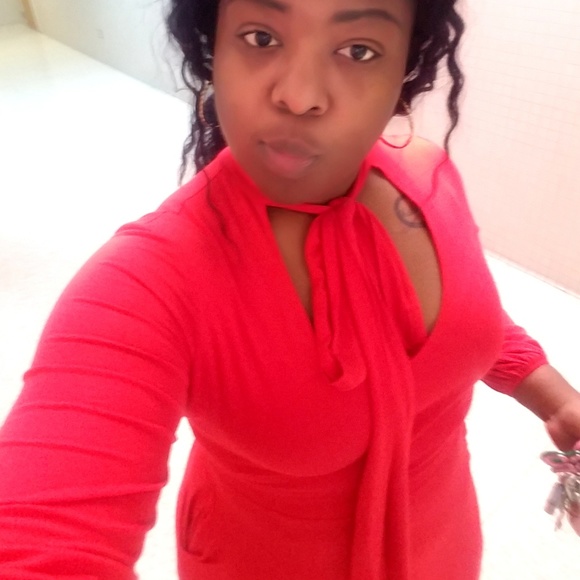 Red necktie dress - Picture 1 of 2